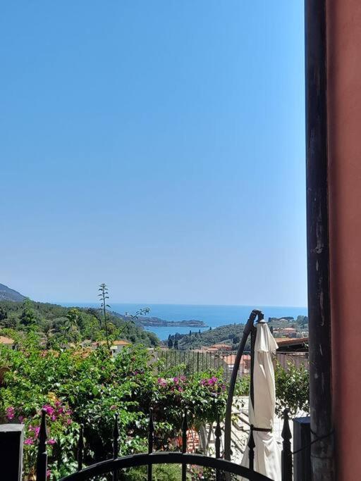 Apartmán La Casa Delle Rondini La Spezia Exteriér fotografie
